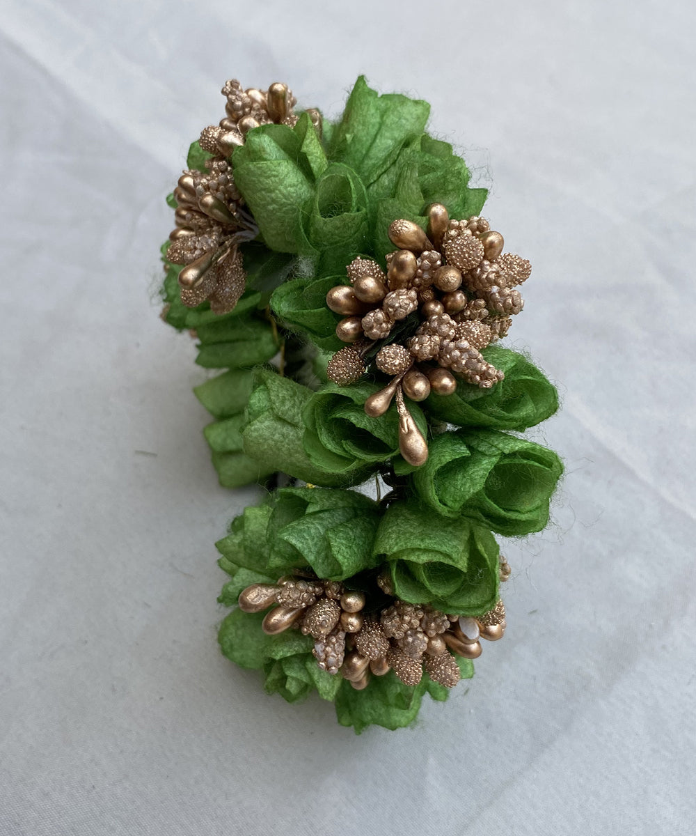 Green Silk Cocoon Flower Veni